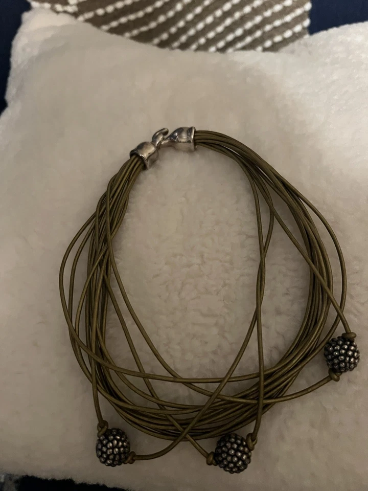 Collar Simon Sebbag Foto 1 de 1