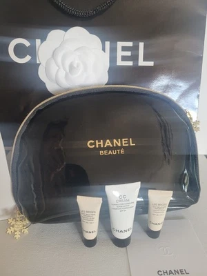 Chanel makeup BIG bag pouch black vinyl 2 snow flake charm Fragrance cosmetic - Image 1 of 4