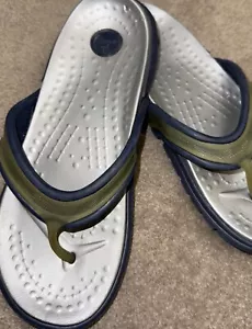 Crocs Sandals Unisex M5 W7 Flip Flop Thong Gray Blue Green Slip On Comfort Shoes - Picture 1 of 7
