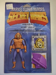 Marvel Super Heroes Secret Wars Battleworld #4 2024 Action Figure Variant 9.4 NM - Picture 1 of 2