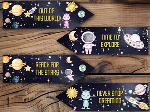 Set of 4 Space Themed Party Arrows - Picture 1 of 1