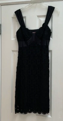 Yoana Baraschi Vestido Espalda Encaje Foto 1 de 2