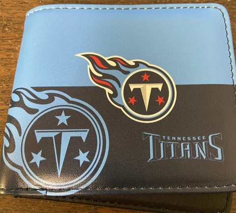Tennessee Titans NFL Men's Bi-Fold Little Earth Wallet Cover