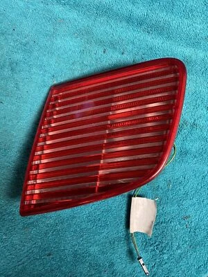 2006 07 08 09 SAAB 9-5 PASSENGER SIDE TAIL LIGHT - Image 1 of 2