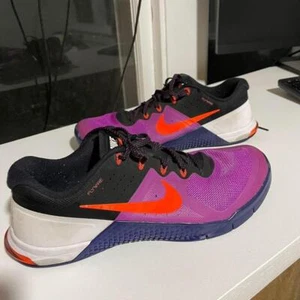 Nike Metcon 4 Flex trainers in purple and orange #fitness - Picture 1 of 3