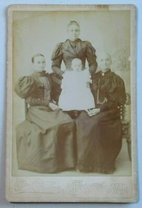 Four Generations of Woman Portrait Cabinet Card Photo R.A. Fisher Petoskey MI - Picture 1 of 3