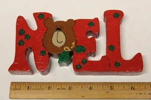 CHRISTMAS HOLIDAY HANDCRAFTED HAND PAINTED WOOD NOEL WITH HOLLY TRIM & BEAR RED - Picture 1 of 5