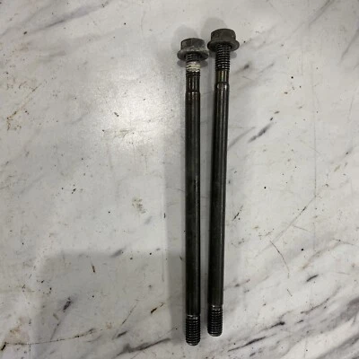 (2) 2000 YAMAHA Moutainlite PHAZER 500 PZ500 PZ 500 OEM Cylinder and head studs Foto 1 de 2