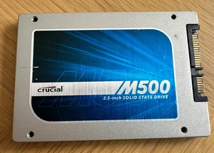 Crucial M500 240GB 2.5" SATA III 6G MLC CT240M500SSD1 SSD - Afbeelding 1 van 2
