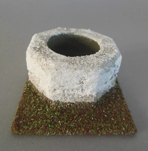 Brunnen 3,5 cm hoch Holzbrunnen Krippenzubehör Holz Krippendekoration KL - Bild 1 von 4