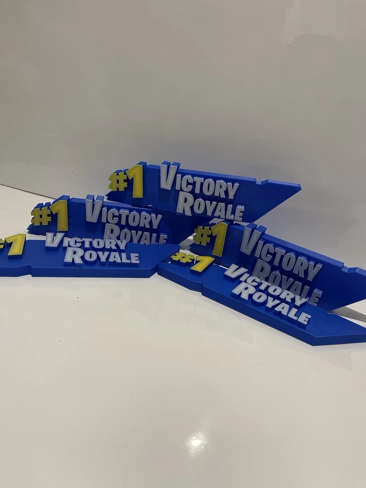 Fortnite - SMALL #1 Victory Royale Sign / Kids Gift (19.3L x 5.7H x 2W)