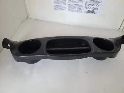 Bandeja de aperitivos negra Graco Pace Ck portavasos lado de los padres modelo 2016 #1954445 Foto 1 de 4