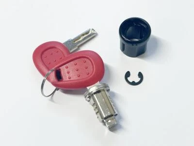 Barril de bloqueo y llave GIVI Z140R para cajas superiores GIVI Foto 1 de 4