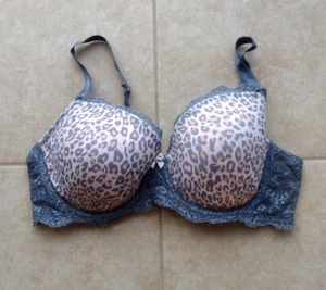 Victoria's Secret 34D grau pink Leopard Dream Angels gefütterter Halb-BH UW GEBRAUCHT, IN EINWANDFREIEM ZUSTAND - Bild 1 von 3
