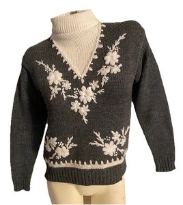 ⭐️Women's Helen Harper Embroidered Long Sleeve Sweater⭐️ - Picture 1 of 9