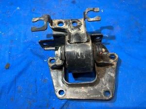 2008-2012 FORD ESCAPE 3.0L V6,AWD FRONT UPPER TRANSMISSION  MOUNT 9L84-6M007-AD - Picture 1 of 4