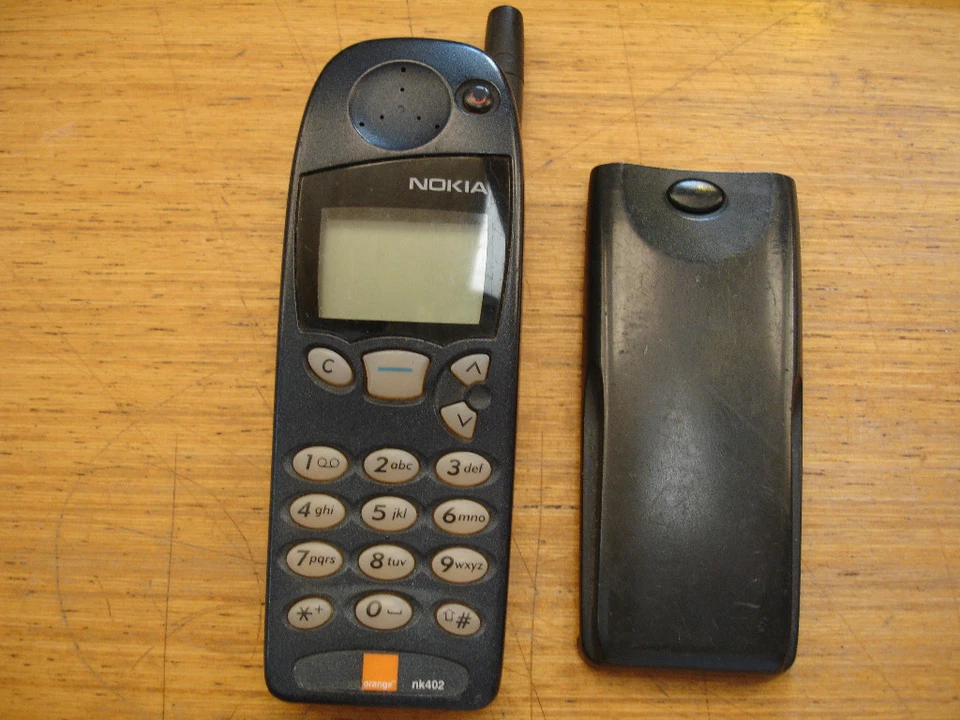 NOKIA 5146 MOBILE PHONE UNLOCKED LOVELY RETRO PHONE - Image 1 of 1