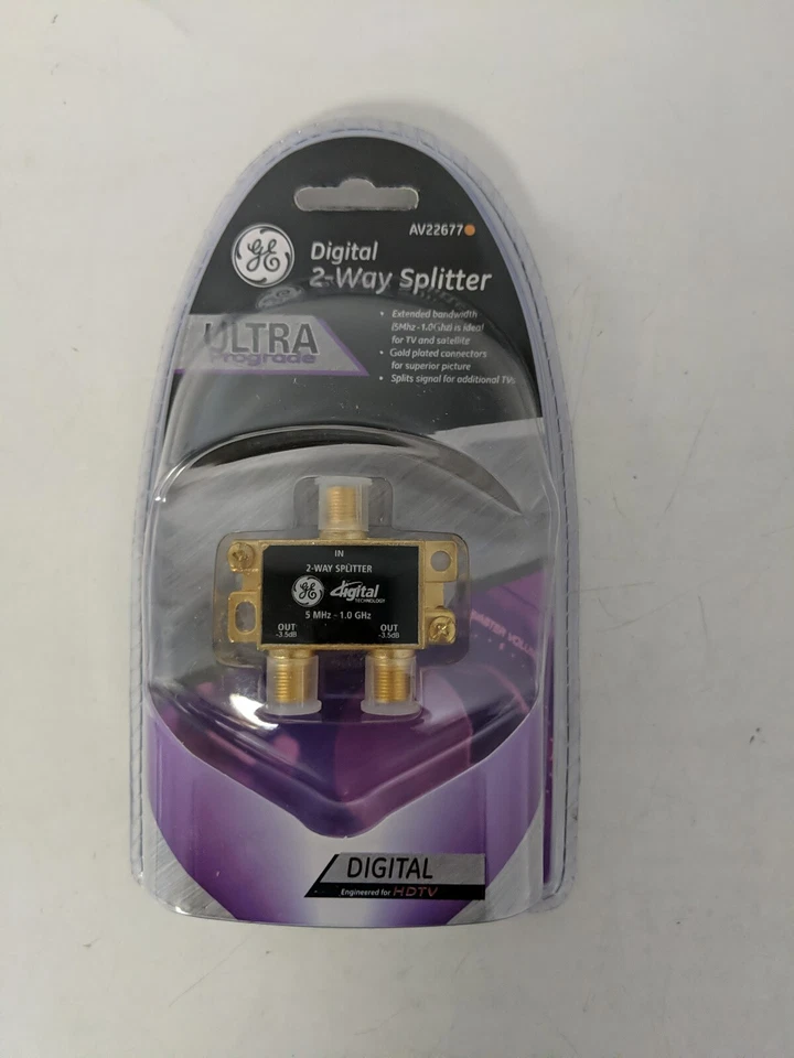 GE DIGITAL 2-WAY SPLITTER  ULTRA PROGRADE AV22677 - Image 1 of 4