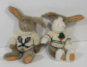 Boyds Bears Peluche Conigli Marlena and Friend Set di 2 Oggetti da Collezione Carota Tennis - Foto 1 di 12