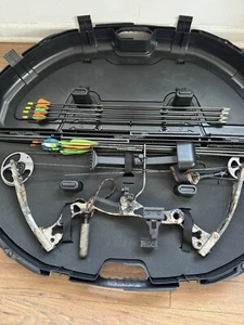 Martin Monster Buck Hunter  - Picture 1 of 2