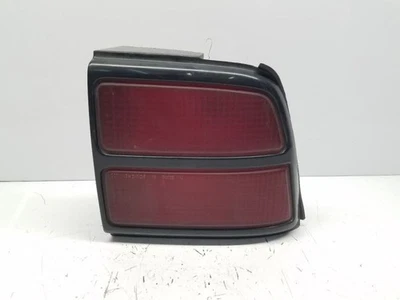 Luz trasera derecha pasajero hatchback 2 puertas se adapta a 82-84 CAVALIER 5338 Foto 1 de 4