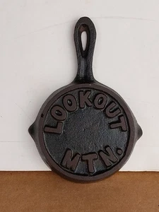 Vintage Rock City Lookout Mountain Tennessee Cast Iron Skillet Souvenir  - Picture 1 of 4