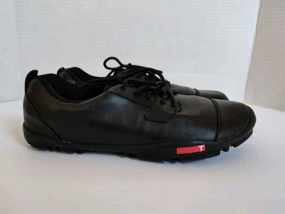 Zapatos de golf True Linkswear de cuero negro sin clavos para hombre talla 6,5 Foto 1 de 4