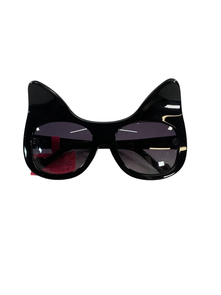 Betsey Johnson Sunglasses Womens Black Cat Eye Cat Ears Novelty Retro 100% UV - Image 1 of 4