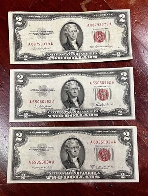 (3) 1953 RED SEAL $2 VINTAGE U.S. NOTES JEFFERSON COLLECTIBLE BILLS Gr8 Cond - Image 1 of 4