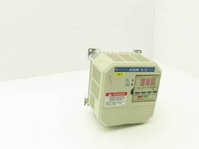 ATV16U18M2 Altivar 16 1PH In 3PH 4A Out 1HP 208/240VAC 0.1-200Hz Foto 1 de 4