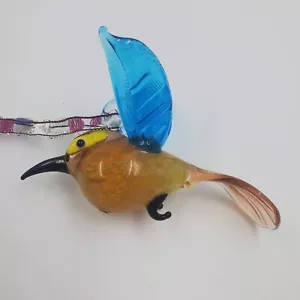 Vidrio Soplado Pájaro Amarillo Azul Alas Estatuilla Adorno Atrapasol 3.675" - Imagen 1 de 7