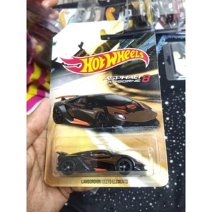 HOT WHEELS CUSTOM-MADE LAMBORGHINI SESTO ELEMENTO – ASPHALT 8 EDITION - Picture 1 of 4