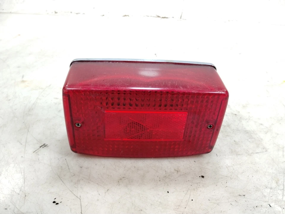 Luz de freno trasera personalizada Honda CB750 C 1981 81 luz trasera Foto 1 de 4