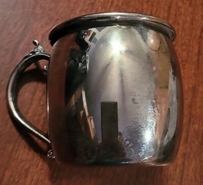 Toalla plateada EP taza bebé 2 1/2" de alto Foto 1 de 2