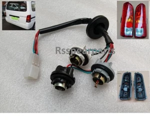 Suitable For Suzuki Carry Van GA413 Rear Brake Tail Light Complete Bulb Holder - Picture 1 of 10