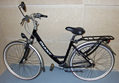 Giant Damenfahrrad 28"  7 Gang **  Alu Rahmen in Schwarz / Silber - Bild 1 von 4