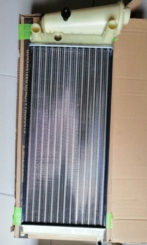 Radiatore Raffreddamento FIAT PANDA (141 A) 650 750 900 1000 AHE 109.003/a