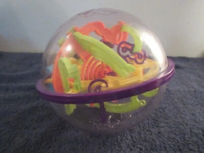 The Original Perplexus 3D Puzzle Ball Maze Brain Teaser Great Condition - Image 1 of 3