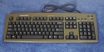 eMachines Wired PS/2 Computer Keyboard KB-9908 - Image 1 of 4