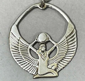 BEAUTIFUL EGYPTIAN GODDESS ISIS SILVER TONE PENDANT & CHAIN EGYPTIAN REVIVAL - Picture 1 of 6