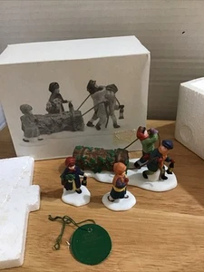 Dept. 56 Heritage Village 55581 "Bringing Home the Yule Log” - Picture 1 of 4