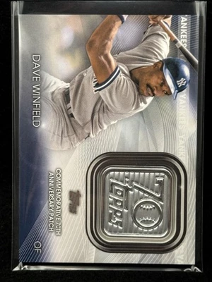 2021 Topps #T70P-DW Dave Winfield Topps 70th Manufactured Logo Patch - Image 1 of 2