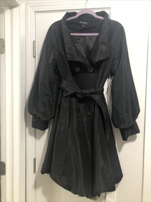 Gabardina negra de cafetería nueva con etiquetas Foto 1 de 4