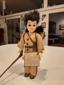 Carlson Dolls Frontiersman Purchased In 1979 At The Alamo - Davey Crockett  -KT - Picture 1 of 12