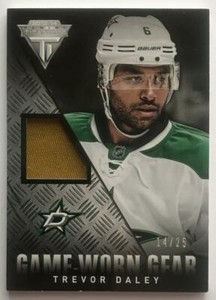 (HCW) 2013-14 Panini Titanium Game Worn Gear Trevor Daley 14/25 Patch 07464