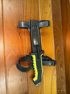 US Divers Aqua Lung divers knife SS/US made/with case/handle Black And  Yellow - Image 1 of 3