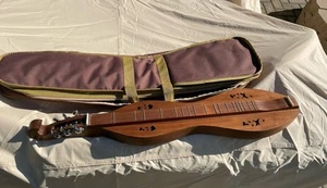 2008 Shoemaker 6 String Handcrafted Dulcimer With Padded Carrying Case NICE - Picture 1 of 12