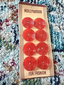 NOS Hollywood For Fashion 8 Plastic Red Buttons Original Card 14mm Art Deco 1940 - Picture 1 of 3
