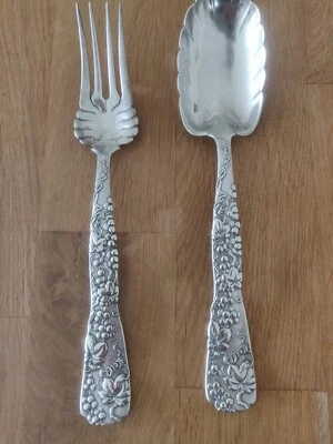 Juego de servir ensalada de vid de uva Tiffany plata de ley 1872 sin mono Foto 1 de 3