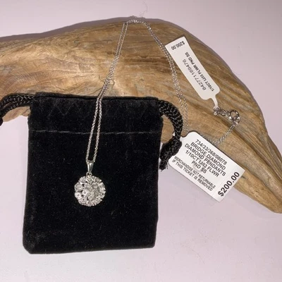 Nuevo Collar Colgante Halo Diamante 18" 1/10 CTTW Diamante 925 Italia Foto 1 de 4